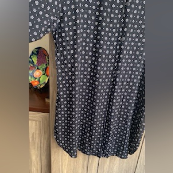 NWOT! Nipon Black & White Print Studio Duster / 16W - Picture 4 of 10